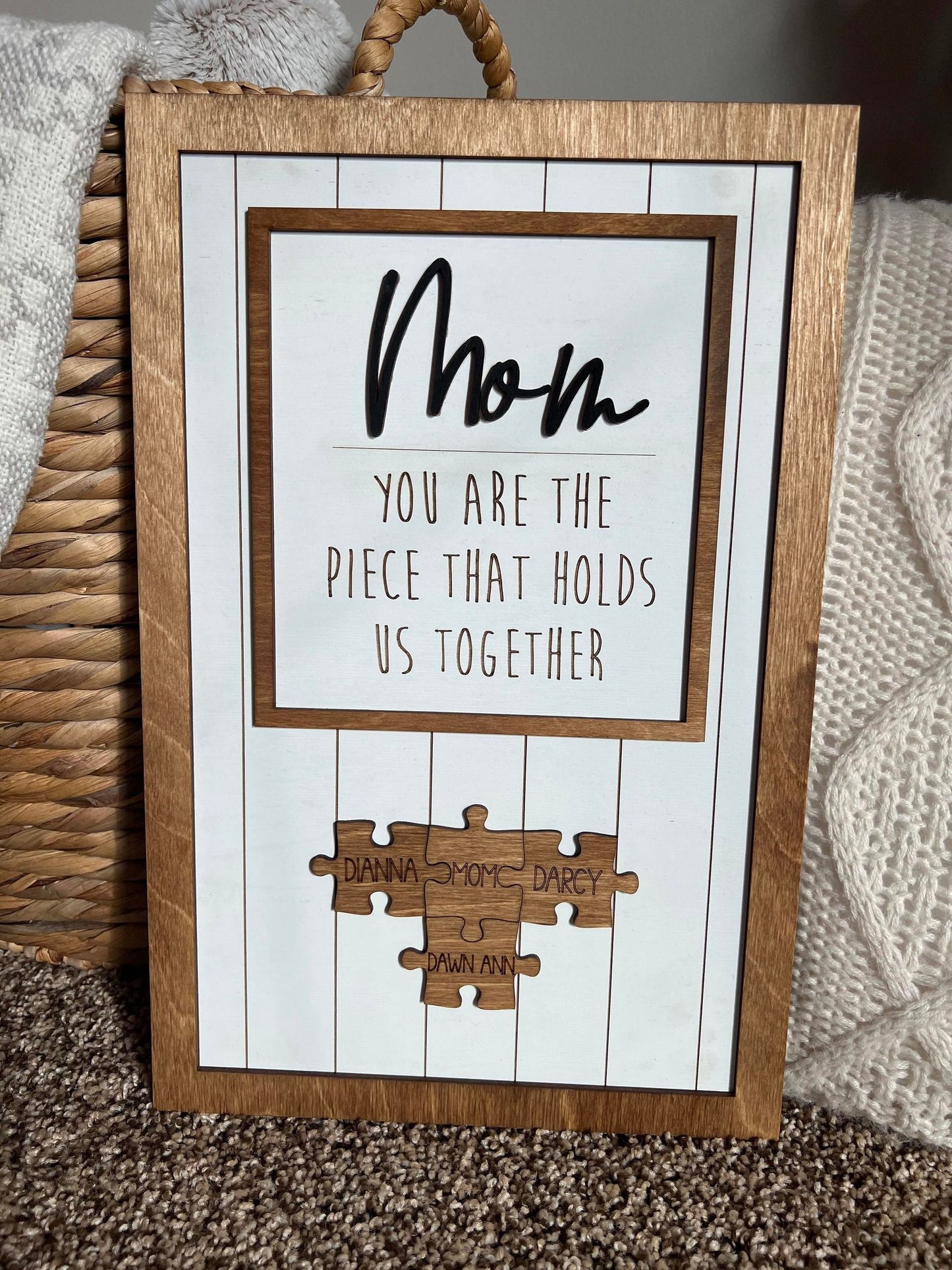 Mom Puzzle Sign