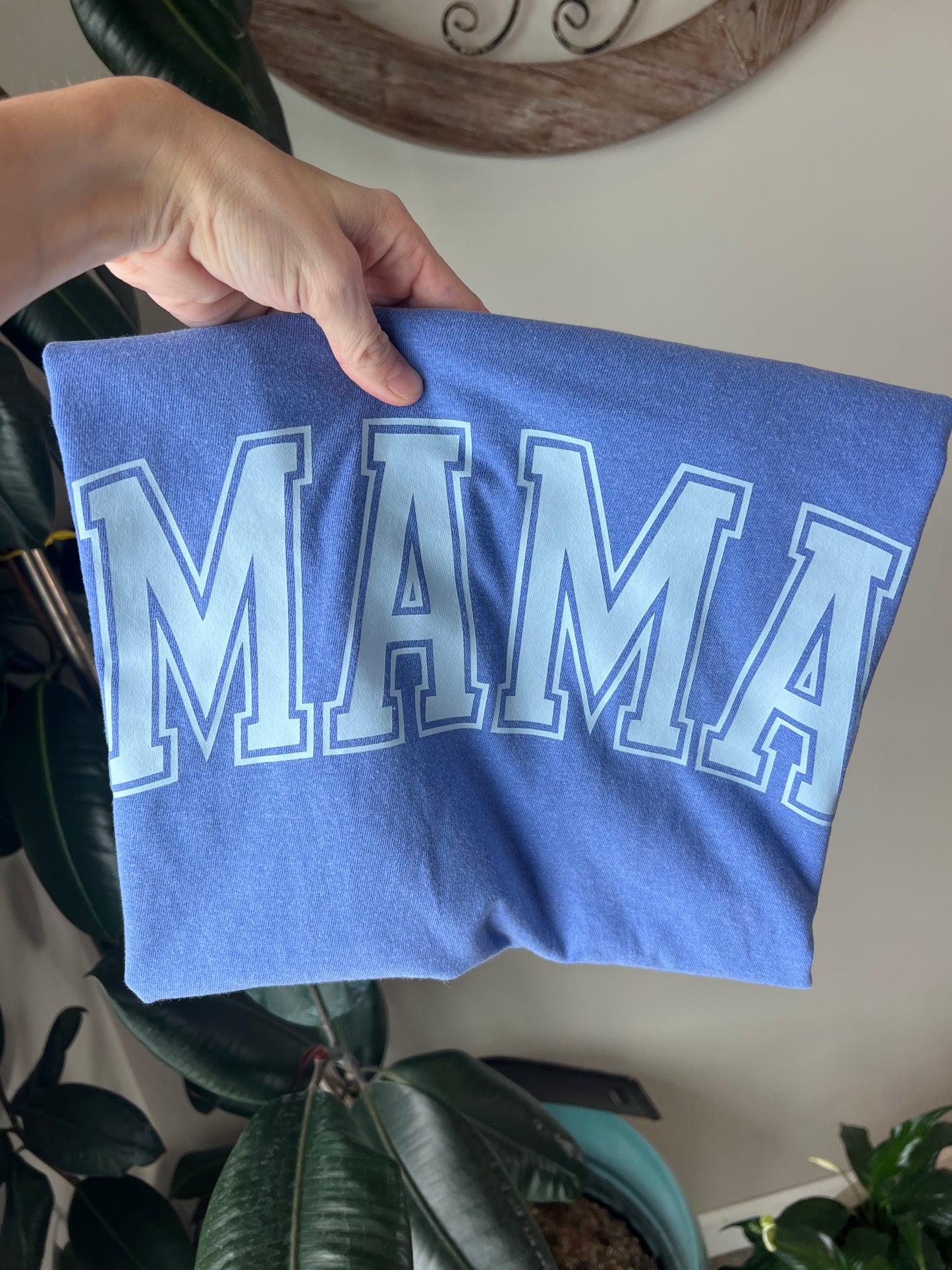 MAMA Tee